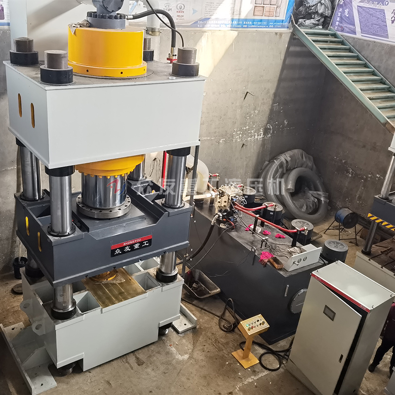 1200噸三(san)樑四(si)柱液(ye)壓機 1200T冷(leng)壓(ya)成型油(you)壓機壓力(li)機