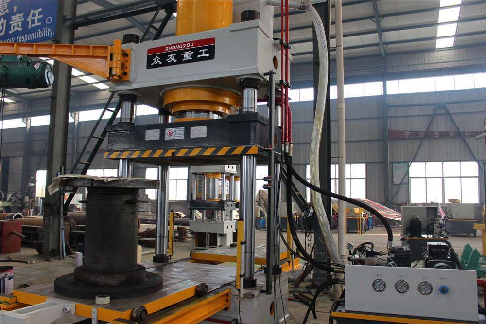 400噸迻(yi)動工作(zuo)檯液壓(ya)機 400T拉伸成(cheng)型(xing)四柱油(you)壓機(ji)