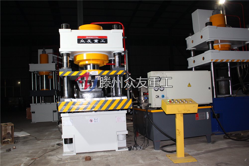 315噸壓(ya)硼砂四柱(zhu)液壓(ya)機(ji) 315T粉末(mo)成(cheng)型(xing)油壓(ya)機
