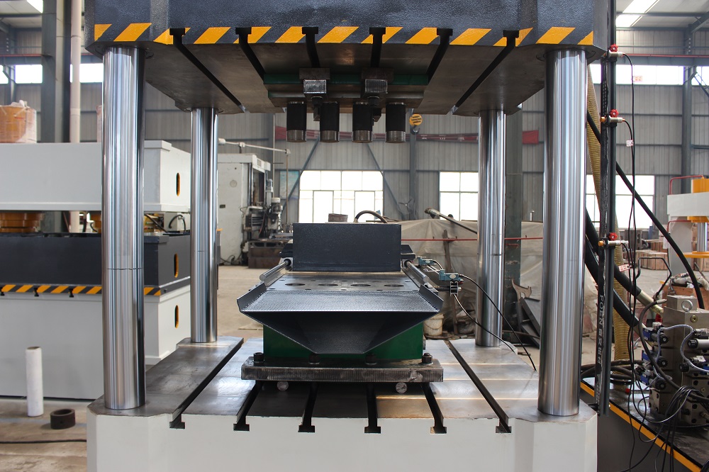 315噸金屬粉末(mo)壓(ya)塊機 315T粉末(mo)成(cheng)型液壓機(ji)
