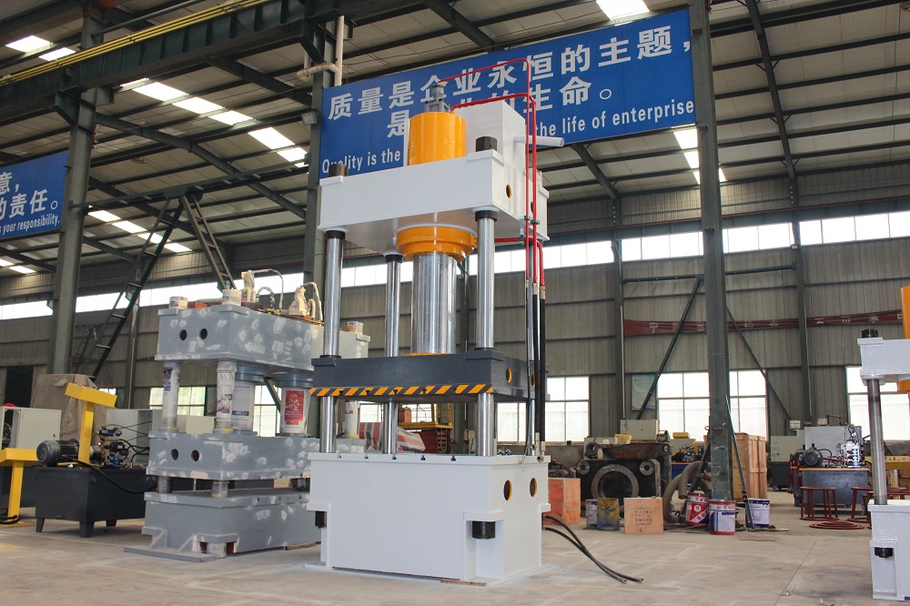 315T三(san)樑(liang)四柱(zhu)液(ye)壓(ya)機(ji) 315噸金(jin)屬(shu)冷(leng)壓(ya)成型(xing)油(you)壓(ya)機(ji)