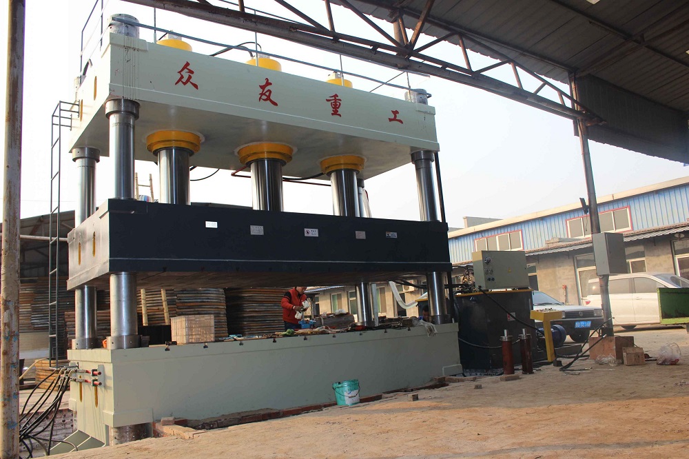 1000噸(dun)四(si)柱液壓機 1000T拉伸成(cheng)型(xing)油壓(ya)機(ji)