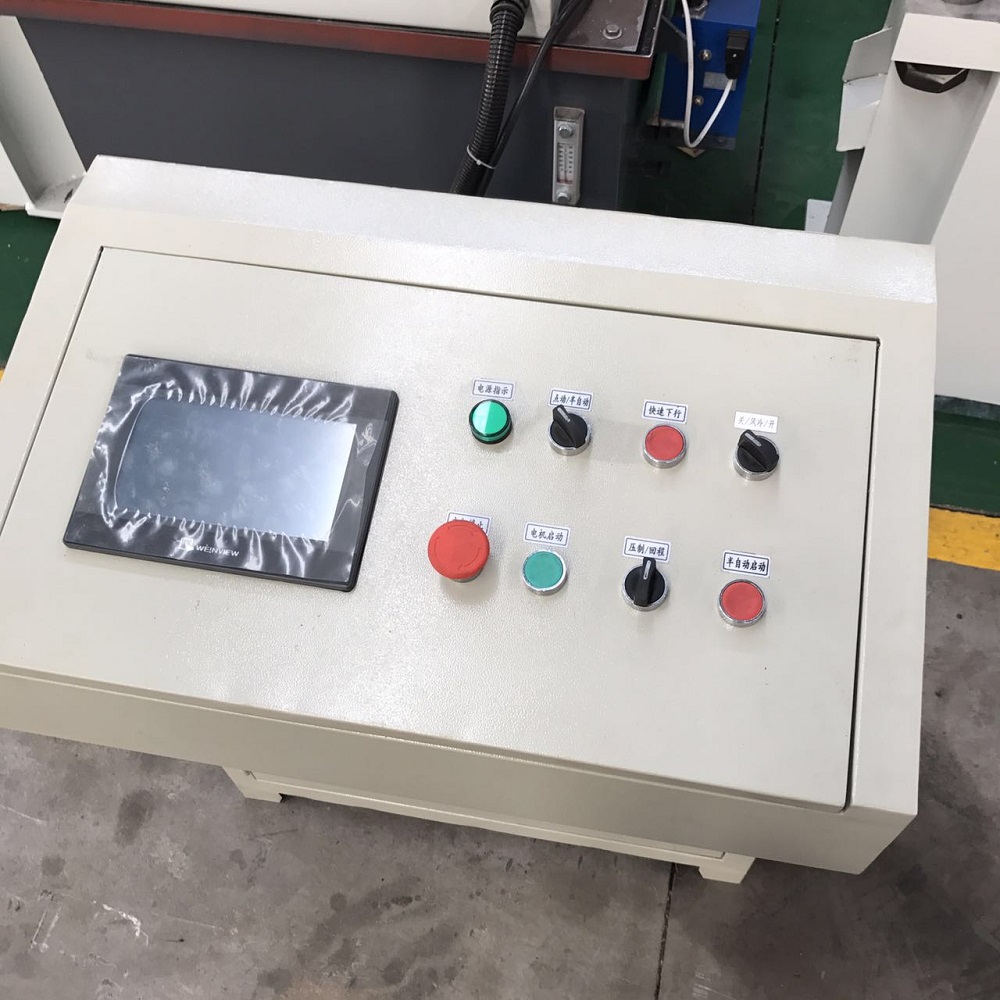 30噸粉末(mo)成型液壓機(ji) 30T成型(xing)液(ye)壓機(ji)