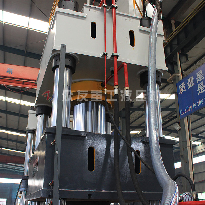 630噸(dun)金(jin)屬成(cheng)型(xing)液壓機 630t拉伸機_四柱油(you)壓(ya)機(ji)