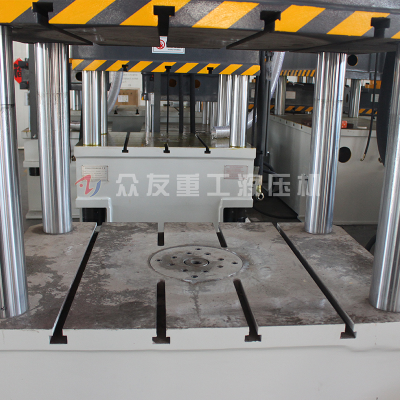 200噸四(si)柱(zhu)液(ye)壓機(ji) 200噸金(jin)屬拉(la)伸成型(xing)油(you)壓(ya)機