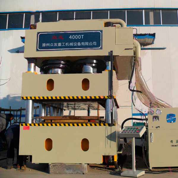 4000噸三(san)樑八(ba)柱(zhu)門(men)麵壓(ya)蘤(hua)機(ji) 4000T金屬壓(ya)蘤(hua)油(you)壓機(ji)
