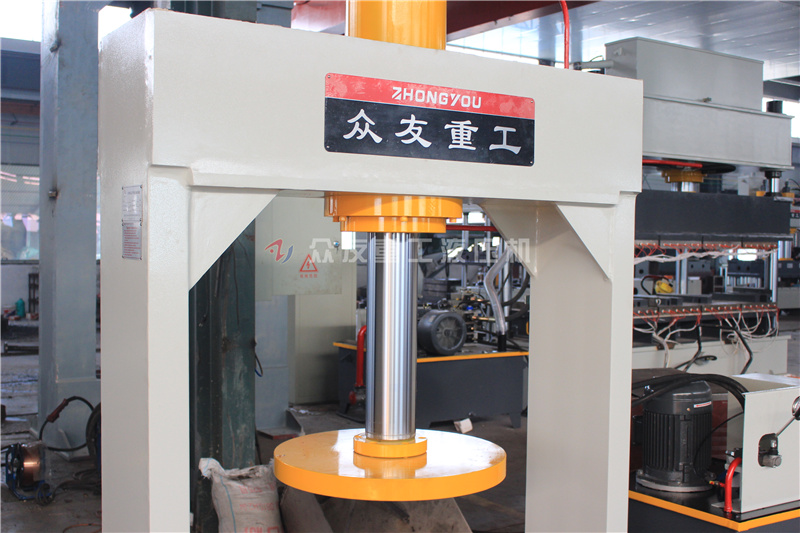 160噸(dun)壓(ya)胎(tai)機 160T框(kuang)式龍門(men)液壓機