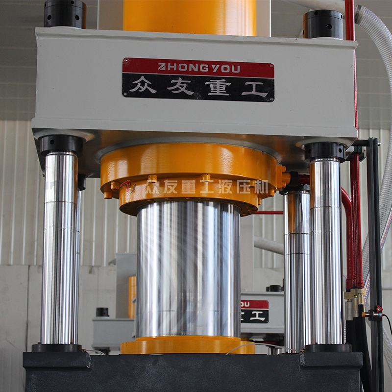 315噸(dun)四柱(zhu)液(ye)壓(ya)機 315噸拉(la)伸成(cheng)型油壓(ya)機(ji)