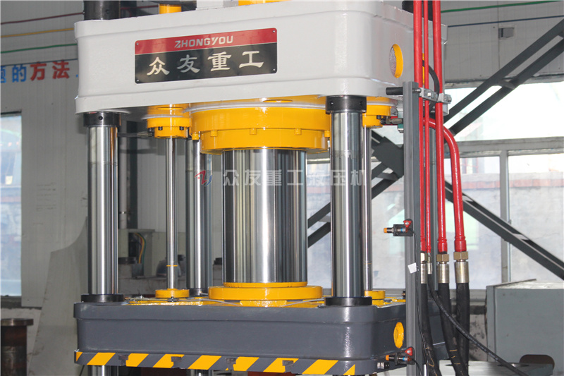 200噸四(si)柱液壓(ya)機 200T帶增(zeng)速(su)缸(gang)拉(la)伸成(cheng)型(xing)油(you)壓機(ji)