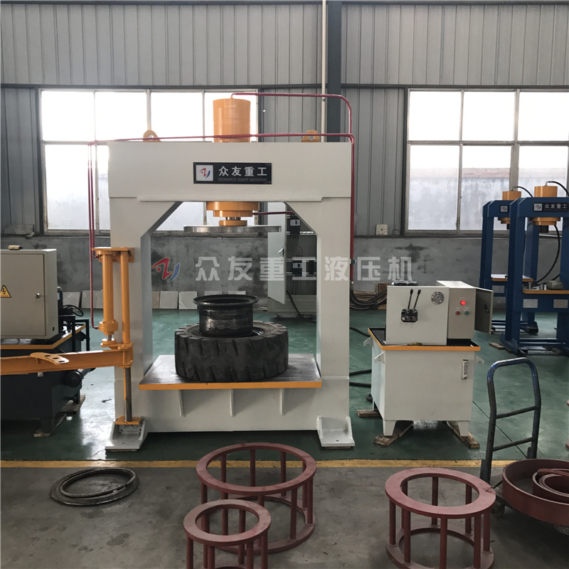 120噸帶液壓(ya)陞降壓胎(tai)機(ji) 120T框式(shi)液壓(ya)機